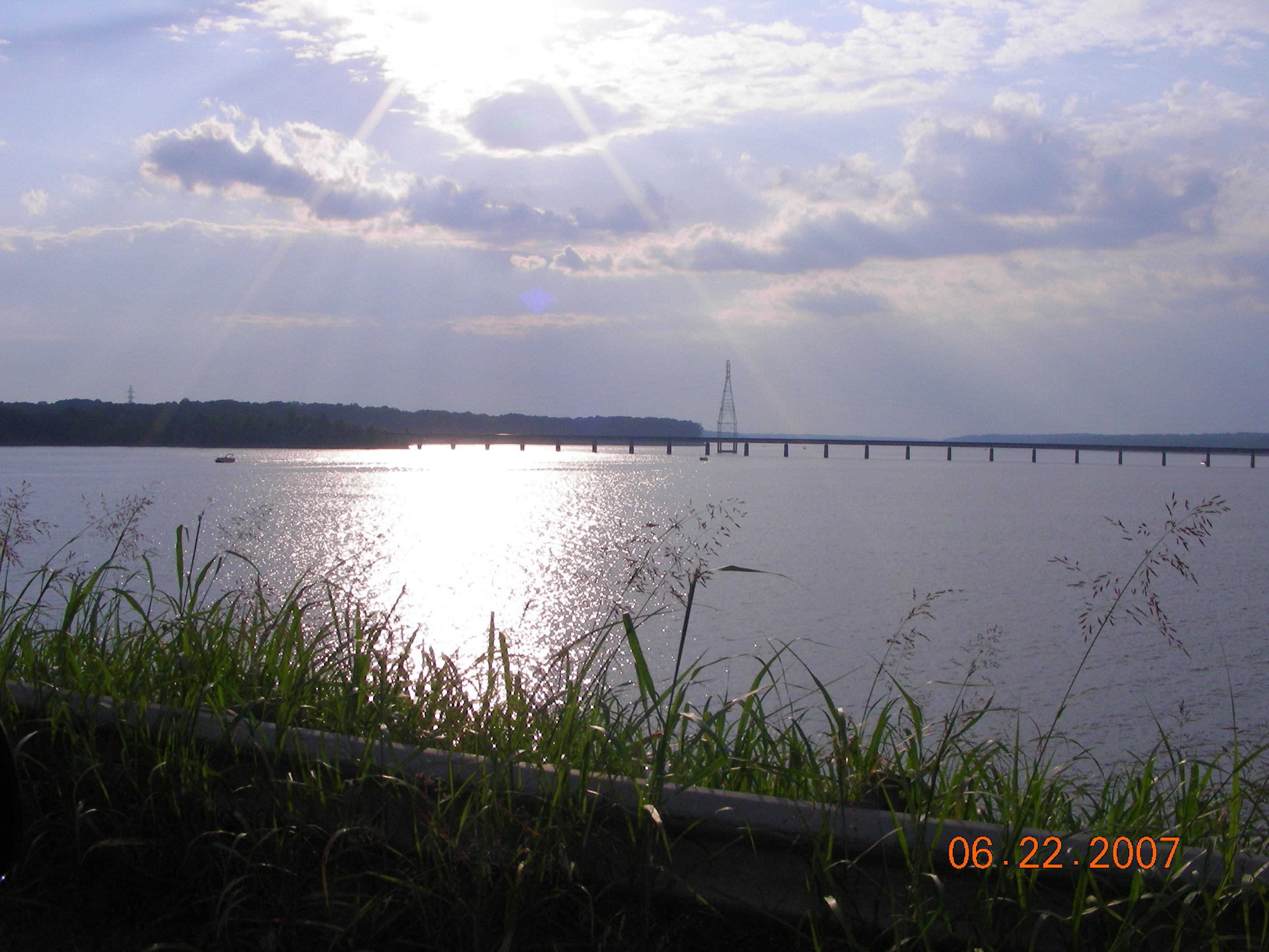 ./2007/Kerr Lake Eagles Nest/June22/DSCN1467.JPG